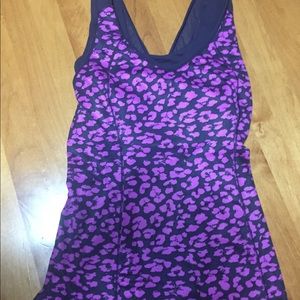 Lululemon tank size 2 like new